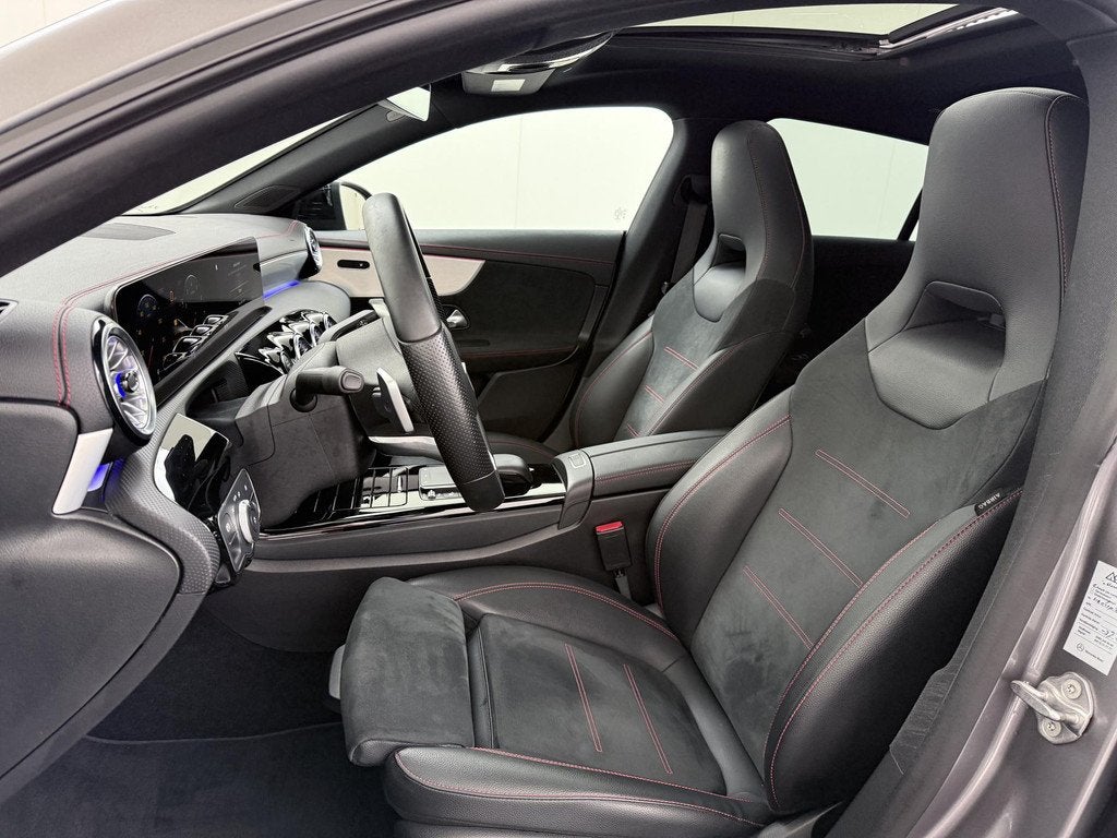 Mercedes-Benz CLA-klasse Shooting Brake 180 AMG Line | Panor, CLA, 136 pk, Gebruikt, 4 cilinders