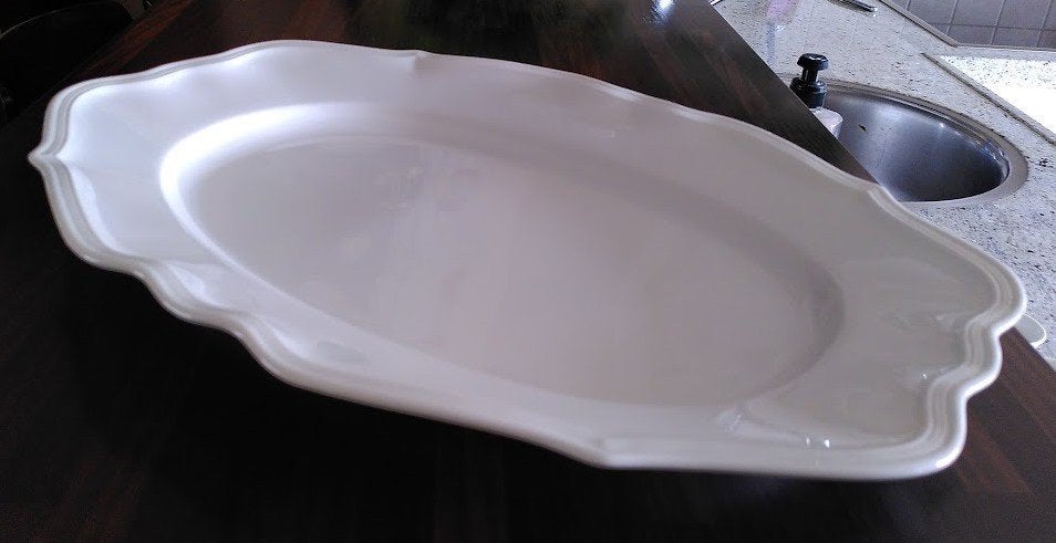 Platte schaal - Villeroy & Boch - Manoir (vitro porcelein), Ophalen, Villeroy & Boch, Vintage, Porselein