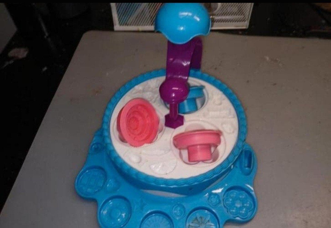 Playdoh Taarten Bakken Set - Creatief Kleiplezier, Ophalen of Verzenden, Gebruikt, Knutselen