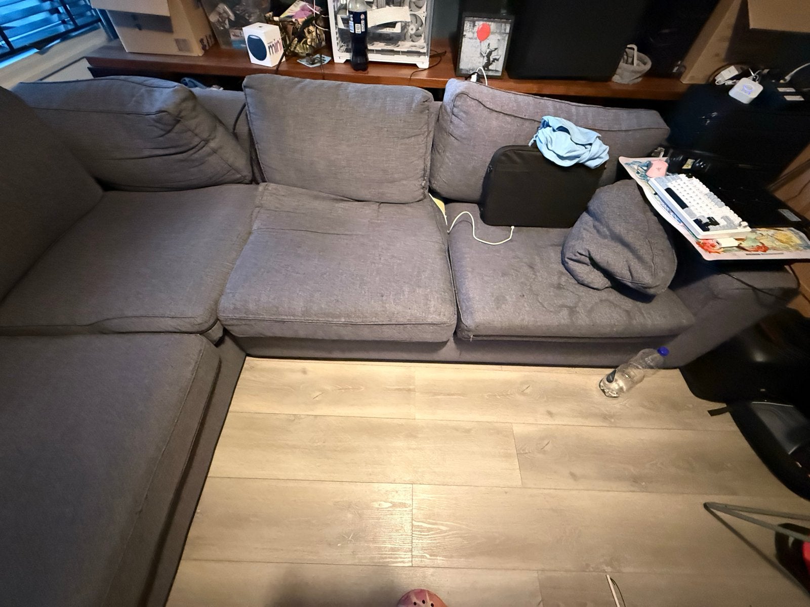 Comfortabele grijze hoekbank - Zo goed als nieuw, Ophalen, 250 tot 300 cm, Gebruikt, 100 tot 125 cm