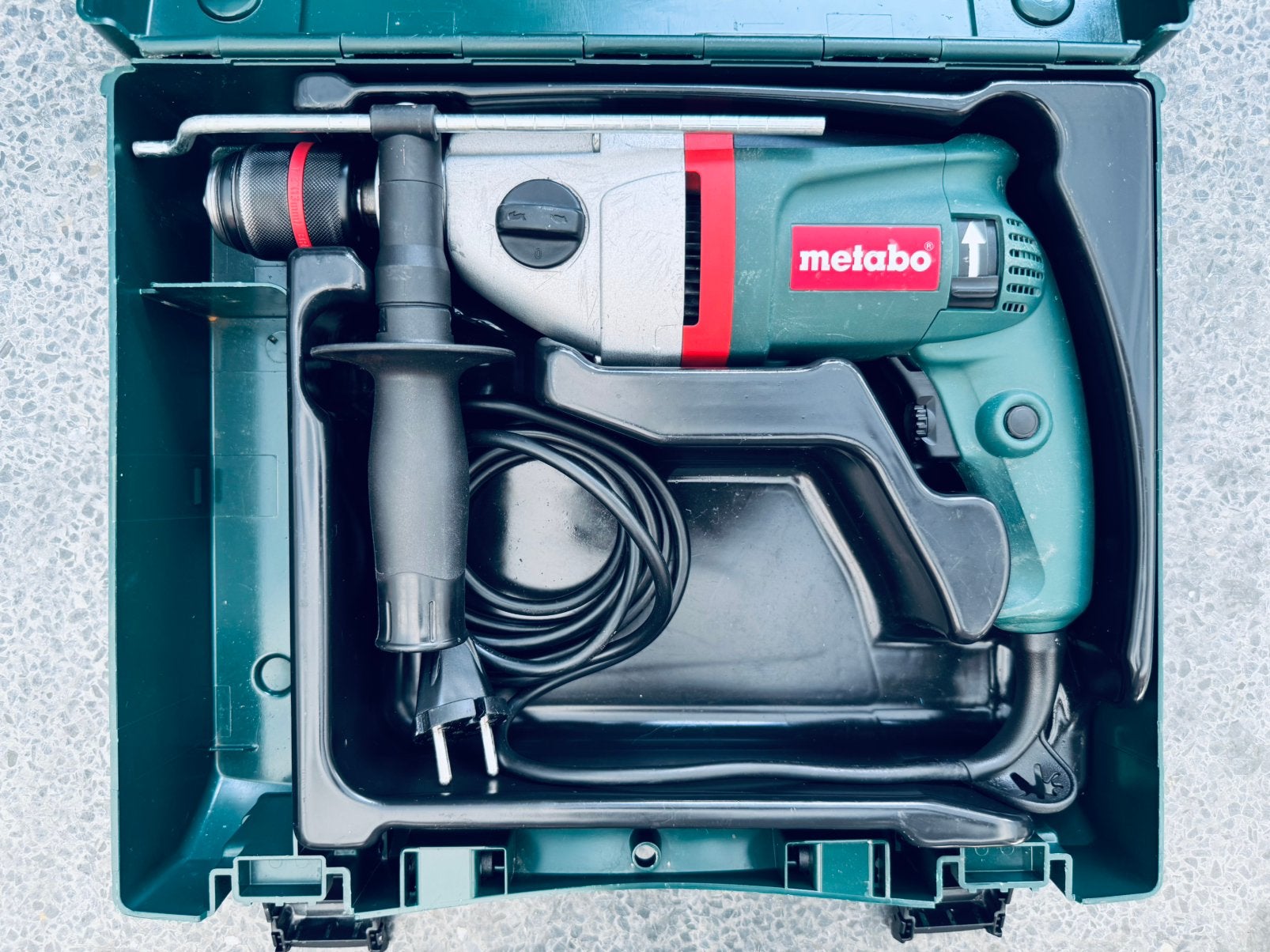 Metabo boorhamer zo goed als nieuw., 600 watt of meer, Boor- en/of Breekhamer, Ophalen of Verzenden, Zo goed als nieuw