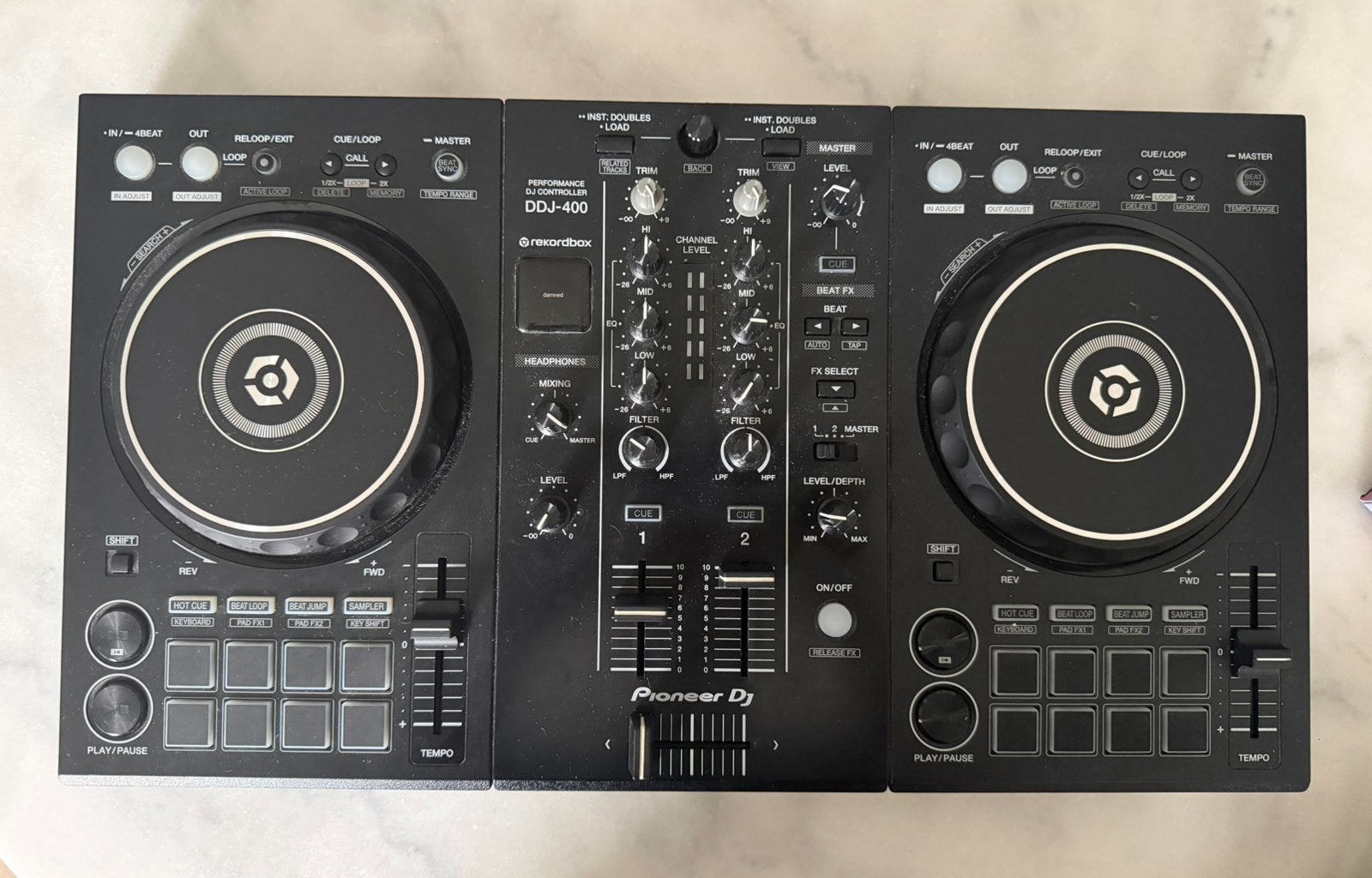 DDJ 400 + Pioneer HDJ-X7K Headphones + Tulip cables, Muziek en Instrumenten, Dj-sets en Draaitafels, Ophalen, Zo goed als nieuw