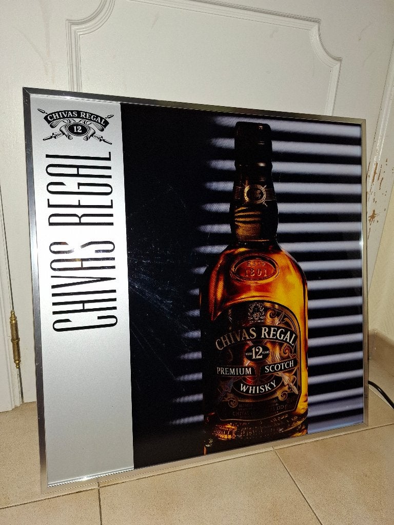 Grote zeldzame lichtreclame Chivas Regal whisky, Ophalen of Verzenden, Nieuw, Lichtbak of (neon) lamp