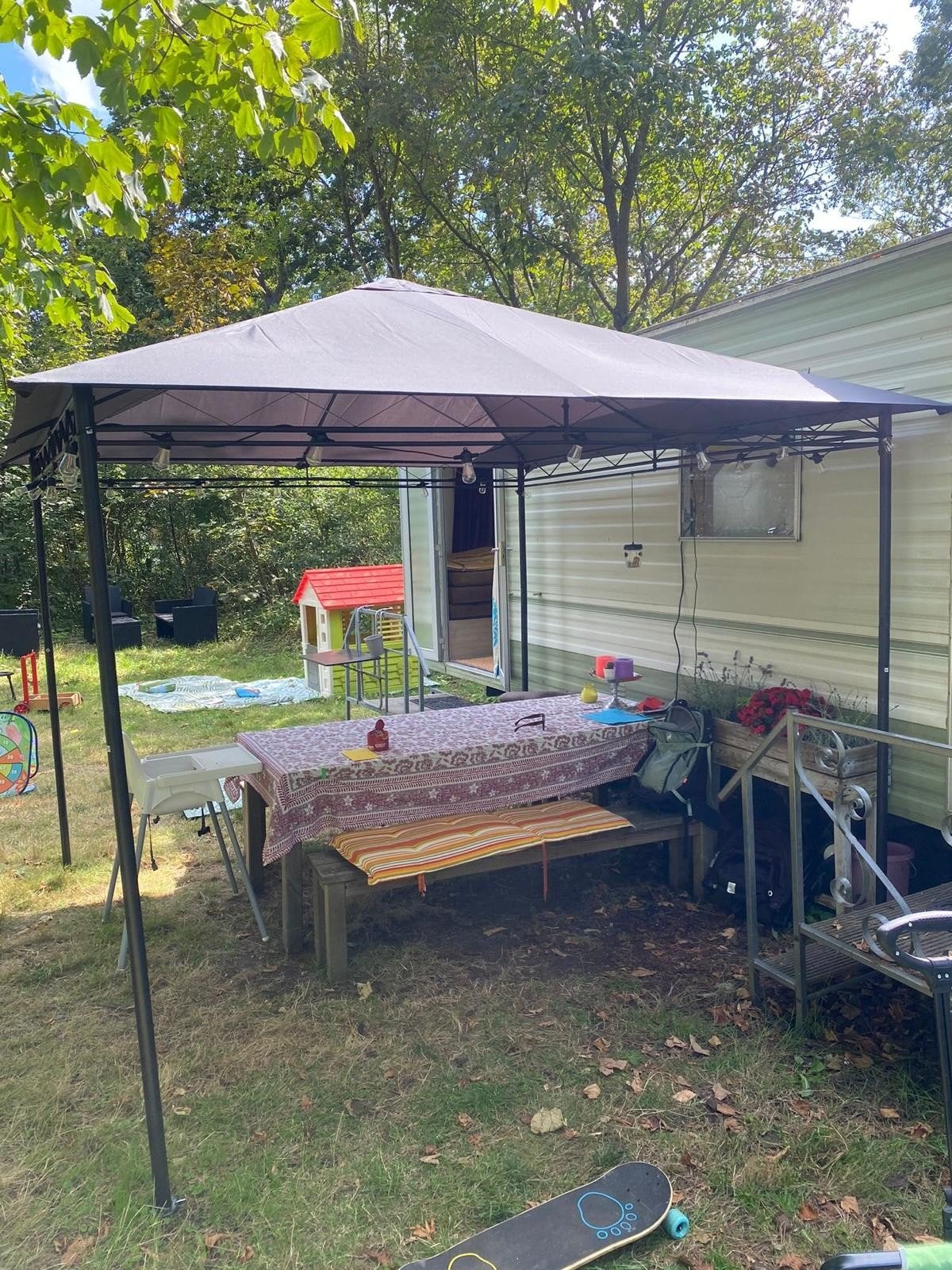 Een stevige opvouwbare partytent met  degelijk metalen frame, Tuin en Terras, Ophalen, Gebruikt, 5 tot 8 meter
