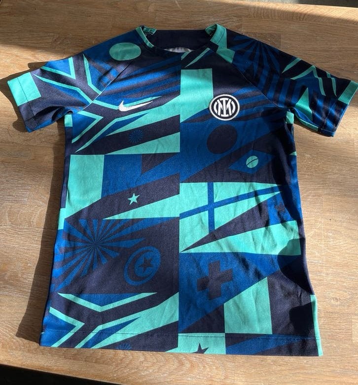 Origineel Nike shirt inter milan maat M / kind 137-147 cm, Sport en Fitness, Maat M, Ophalen of Verzenden, Zo goed als nieuw, Shirt