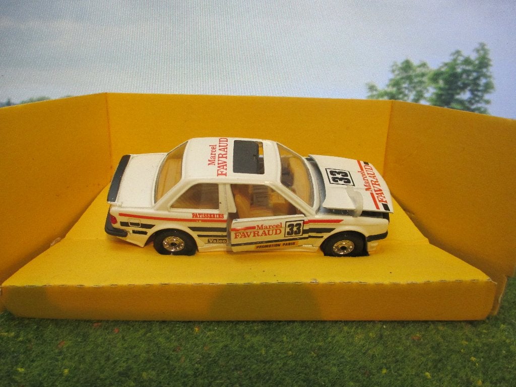 1:36 BMW E30 325i Rallye Marcel Favraud - Corgi 353, Hobby en Vrije tijd, Ophalen of Verzenden, Zo goed als nieuw, Auto, Corgi