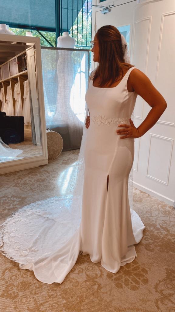 Luna Novias trouwjurk NIET VERMAAKT mt. 46, Ophalen of Verzenden, Nieuw, Wit, Trouwjurk