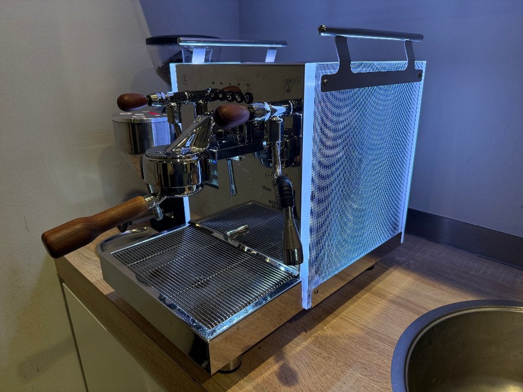 Bezzera Matrix Top DE Dual LED, Witgoed en Apparatuur, Koffiezetapparaten, Ophalen, Gebruikt, Espresso apparaat, Gemalen koffie