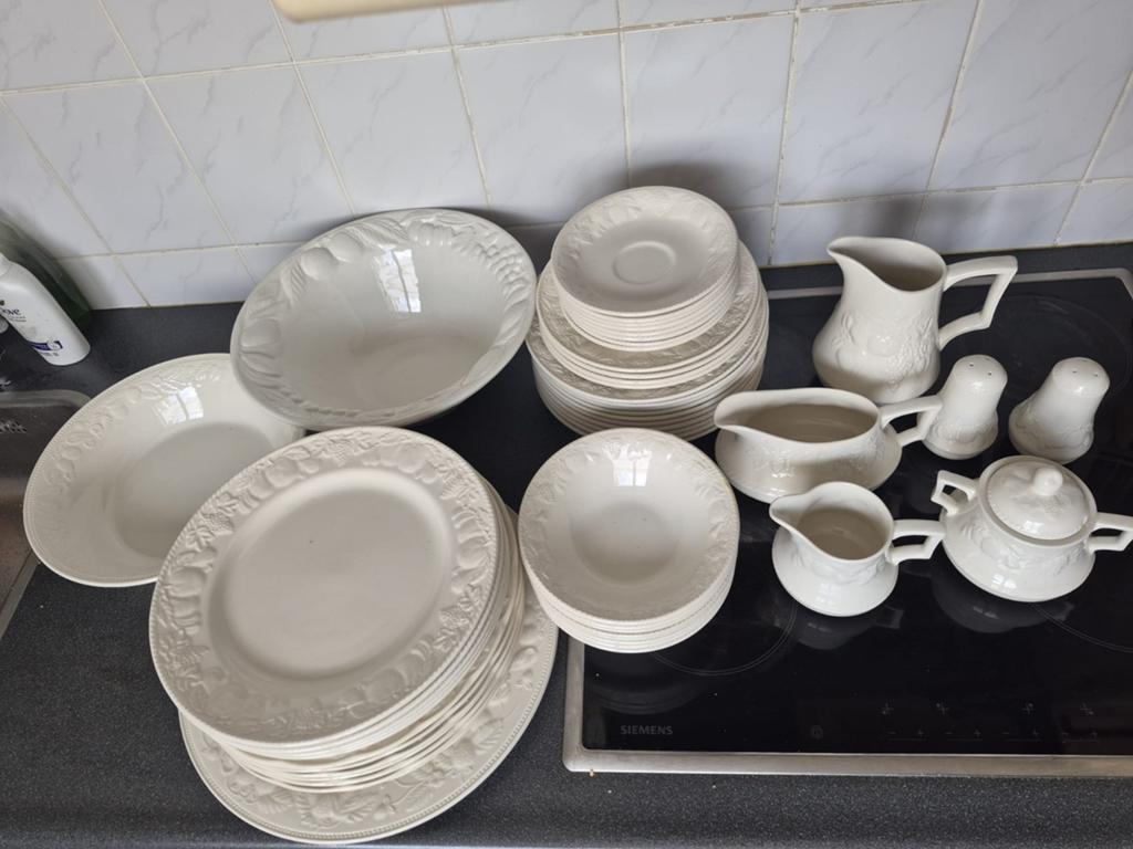 Compleet servies set, Ophalen