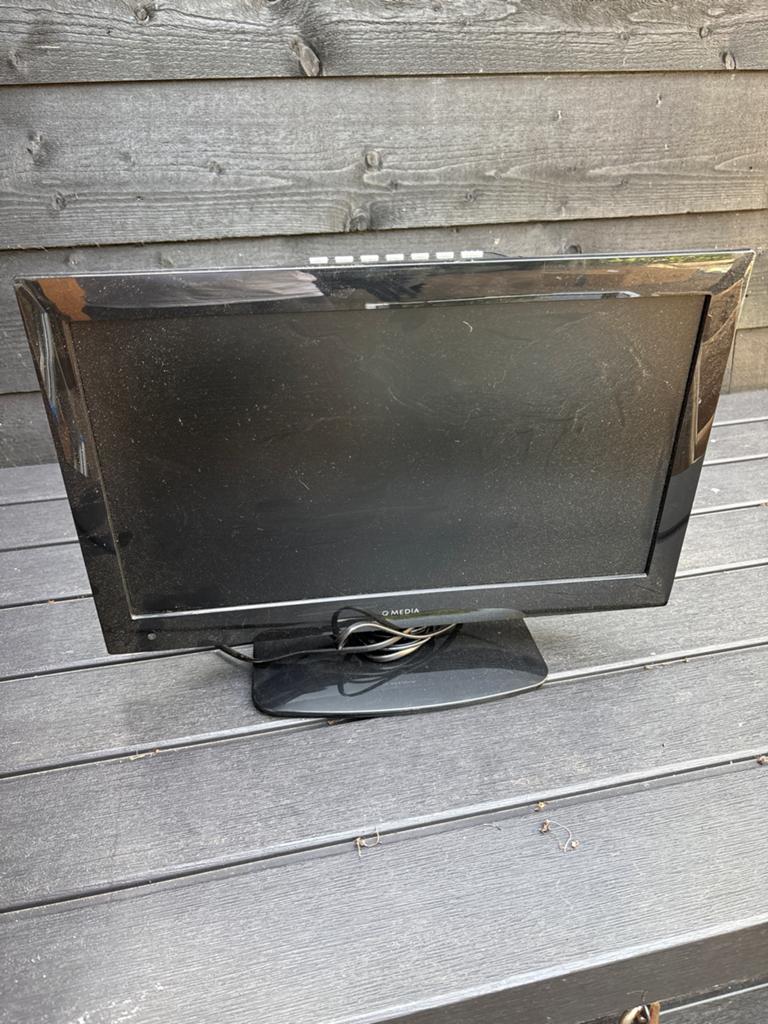 Q Media TV met ingebouwde DVD-speler, Audio, Tv en Foto, Televisies, Gebruikt, LCD, Minder dan 40 cm, HD Ready (720p), Overige merken