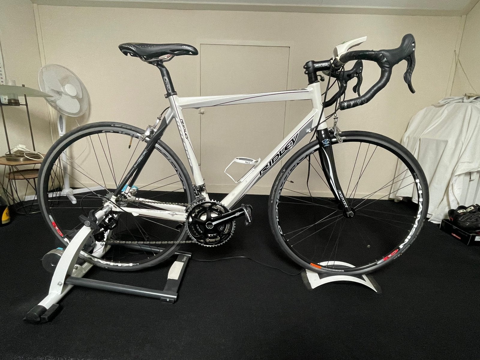 Ridley racefiets 56 Campagnolo + Tacx Flow Ergo Trainer, Carbon, Zo goed als nieuw, Meer dan 20 versnellingen, 53 tot 57 cm