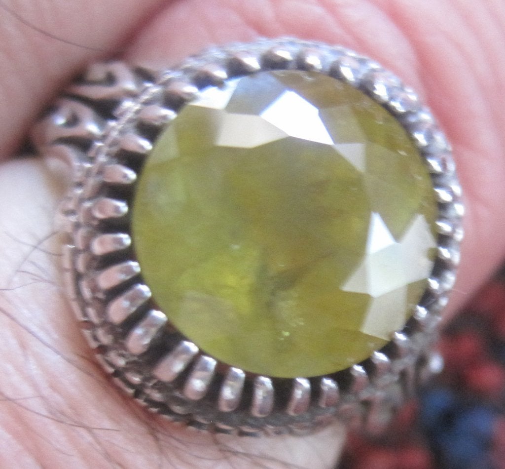Sphene Titanite 6,49 krt 100% natuurlijk zeldzaam zilver, Sieraden, Tassen en Uiterlijk, Ringen, Ophalen, Zo goed als nieuw, 17 tot 18