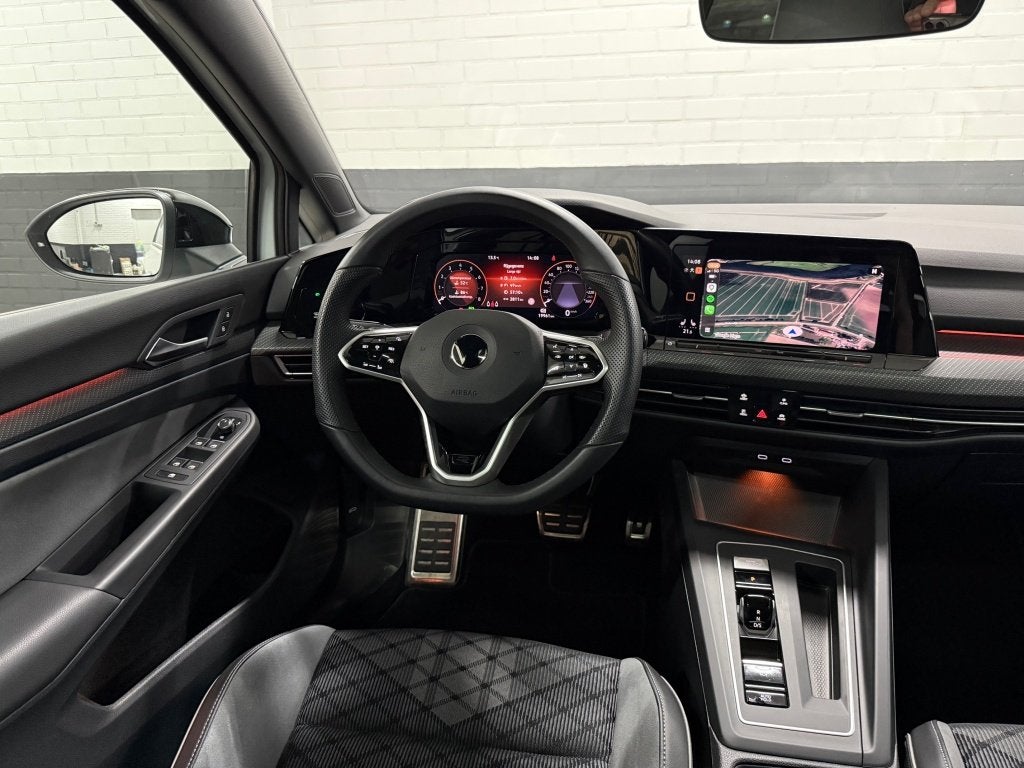 Volkswagen Golf 1.5 eTSI 2x R-Line! Pano, iQ Drive, Stuurvw, Dealer onderhouden, 4 cilinders, Met garantie (alle), Wit