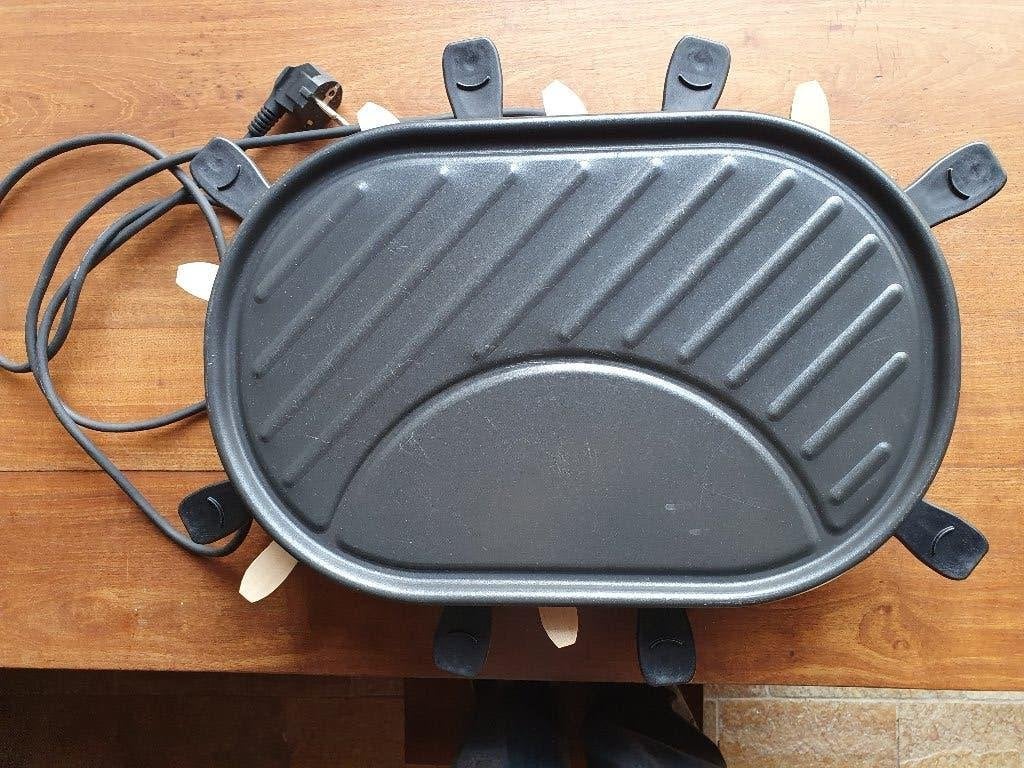 Nieuw 8-pers. Gourmet/raclette-stel +pannetjes en spatels, Ophalen of Verzenden, Nieuw, 8 personen of meer