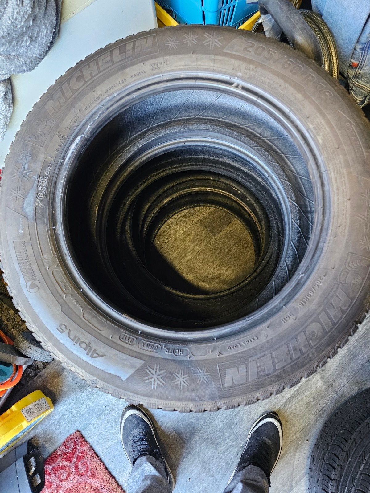 2x 205 60 16 Michelin Alpin 5, Ophalen, Gebruikt