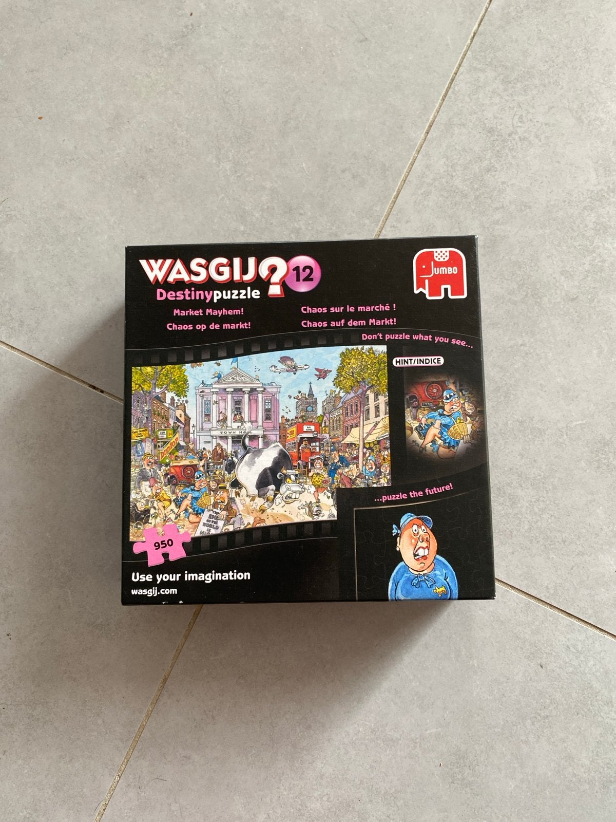 Wasgij Destiny 12 Market Mayhem 950 stukjes puzzel, Hobby en Vrije tijd, Ophalen of Verzenden, 500 t/m 1500 stukjes, Zo goed als nieuw