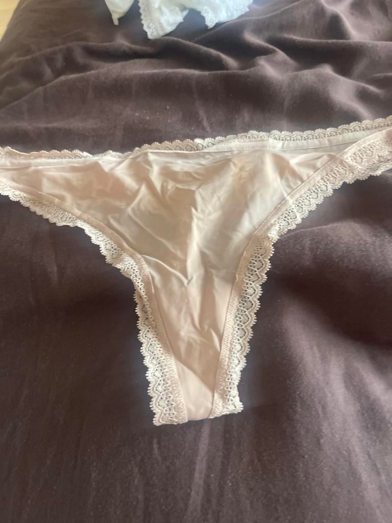 Calvin Klein string XL huidkleur dames, Ophalen of Verzenden, Beige, String