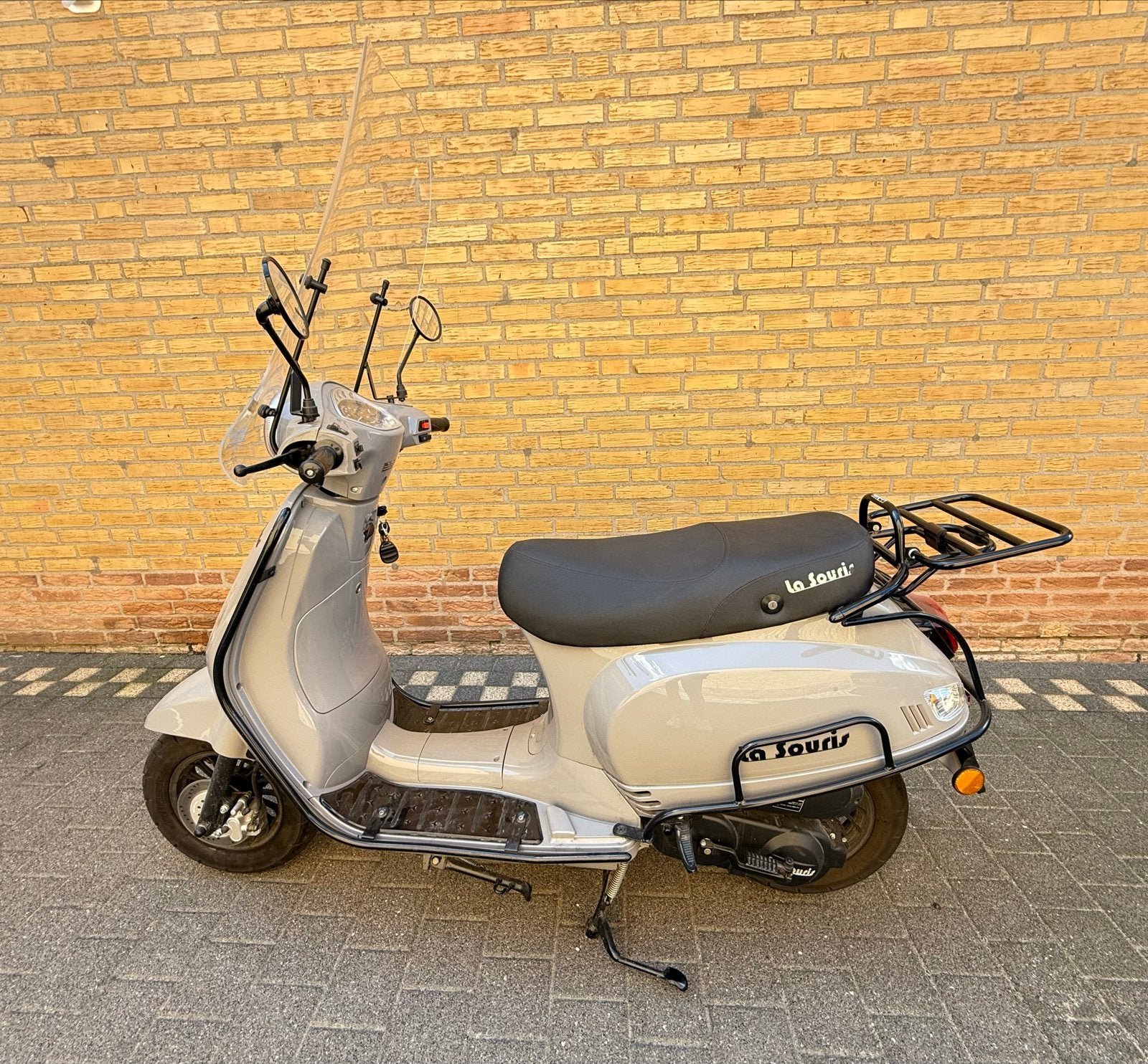 La Souris Sourini scooter met accessoires, Ophalen, Gebruikt, Benzine, Overige merken