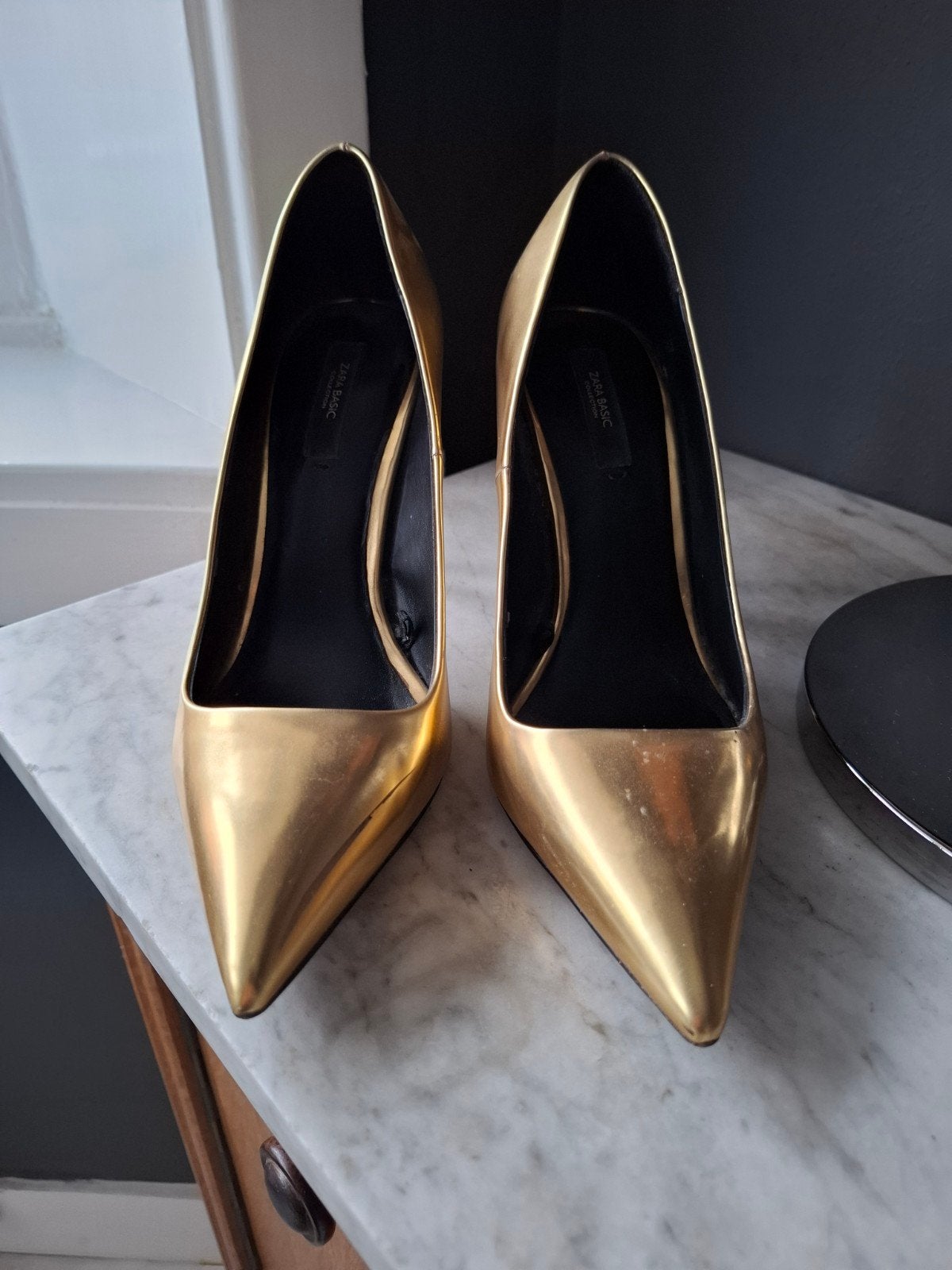 Gouden pumps maat 39, Pumps, Overige kleuren, Ophalen of Verzenden, Zo goed als nieuw