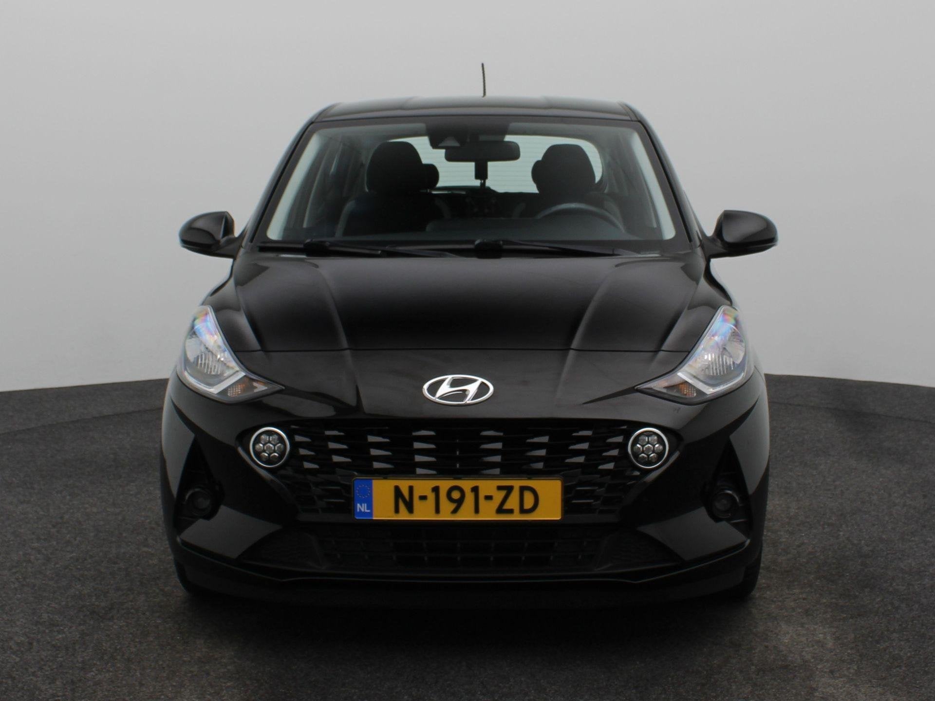 Hyundai i10 1.0 Comfort Smart | Achteruitrijcamera | Cruise, Auto's, Stof, Gebruikt, 899 kg, 4 stoelen