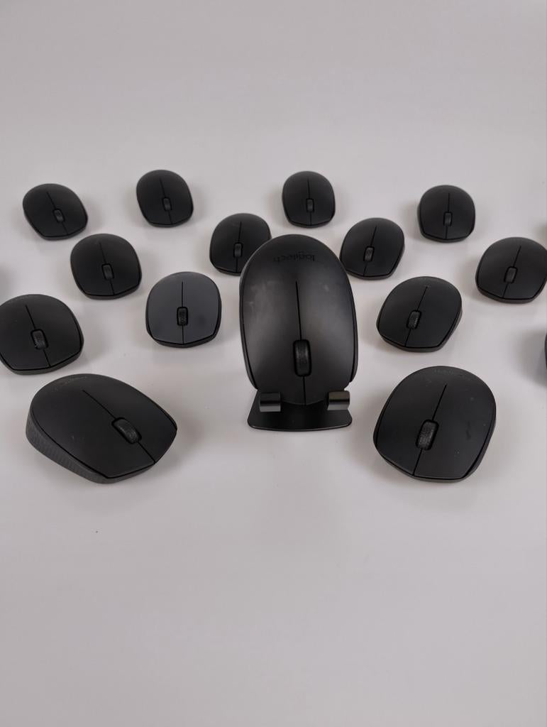 Logitech Bluetooth muizen inclusief ontvanger, Info@logitech.com, Muis, Gebruikt, Logitech International S.A.