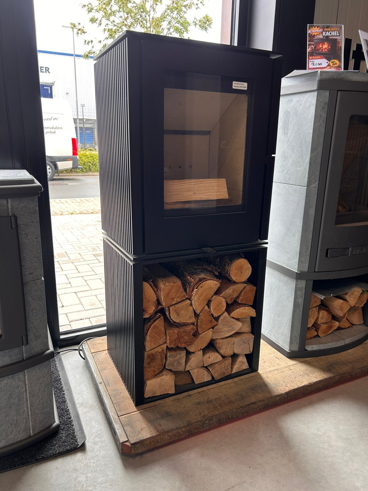 Trimline Fires Woody Loft, stalen ribben occasion, Huis en Inrichting, Kachels, Ophalen, Gebruikt, Houtkachel, Vrijstaand