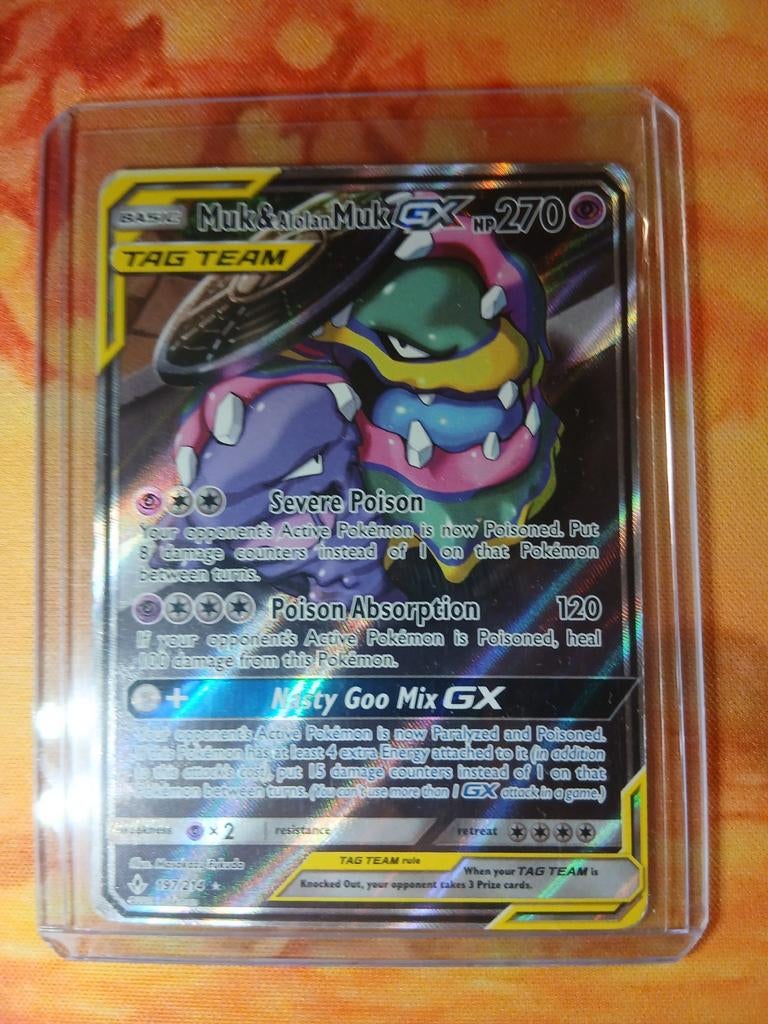 Muk & Alolan Muk tag team alt art, Ophalen of Verzenden, Gebruikt, Losse kaart, Foil