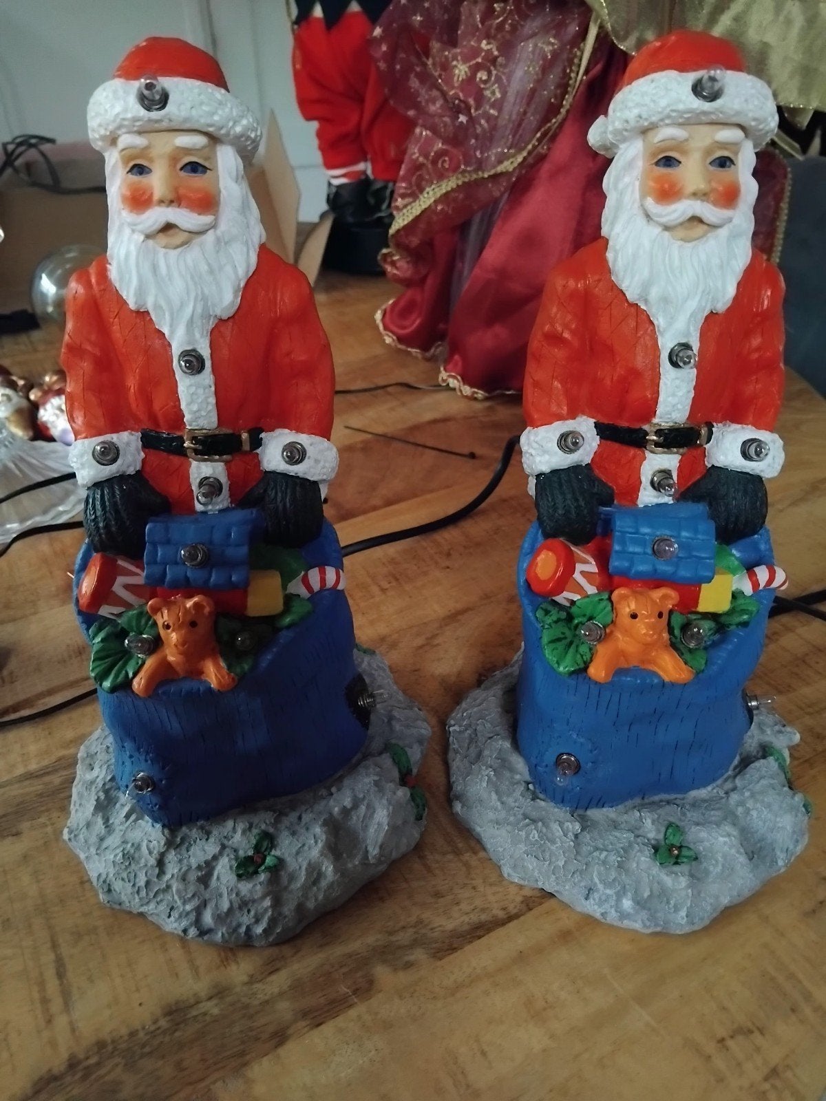 Twee verlichte vintage kerstman figuren, Ophalen of Verzenden, Zo goed als nieuw