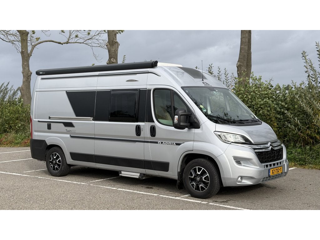 Adria twin axess 600 SP (1068442), Chemisch toilet, Buscamper of Camperbus, Brandblusser, Tot en met 2