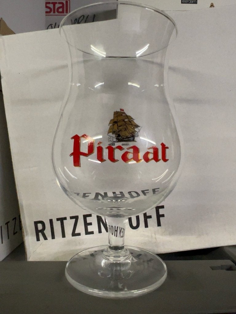 Piraat bierglazen 33cl – Origineel Belgisch speciaalbiergla, Ophalen of Verzenden, Zo goed als nieuw, Bierglas