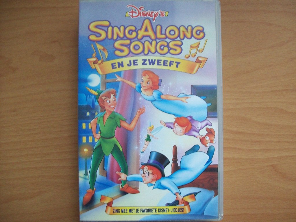 Disney's Sing Along Songs 2: En Je Zweeft, Cd's en Dvd's, Animatie, Alle leeftijden, Zo goed als nieuw, VHS