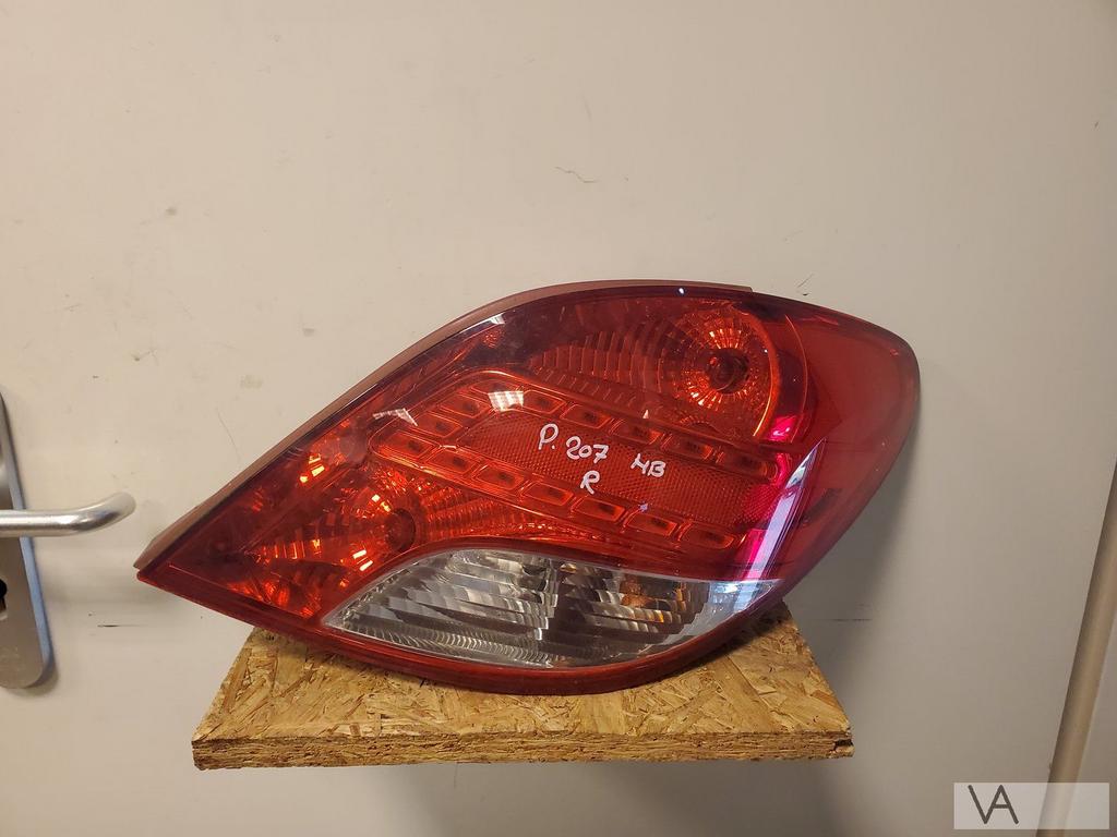 Peugeot 207 hatchback facelift achterlicht met led 06 - 12, Auto-onderdelen, Gebruikt, -, -, Ophalen of Verzenden