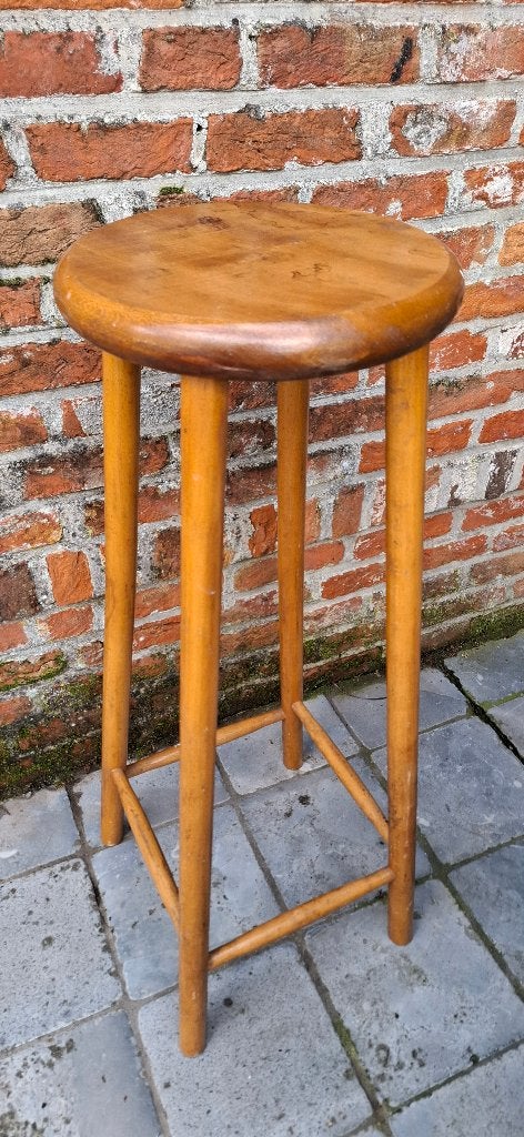 Vintage beukenhouten barkruk - plantentafel - kruk, Huis en Inrichting, Barkrukken, Ophalen, 60 tot 90 cm, Zo goed als nieuw, 1 kruk