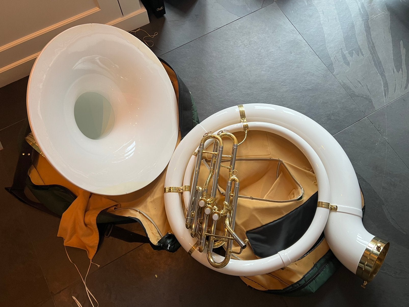 Yamaha YSH 301 sousafoon in goede staat, Ophalen, Gebruikt, Koperblazer, Met koffer of draagtas