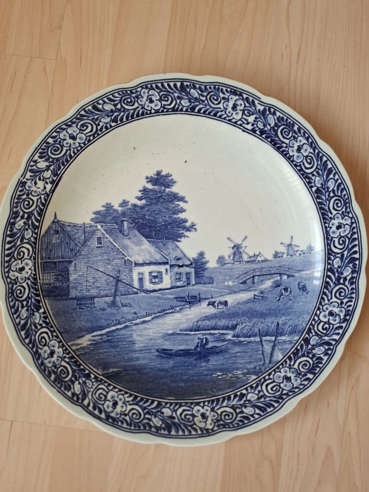 Twee grote Delfts blauwe borden, 40 cm, puntgaaf, Ophalen