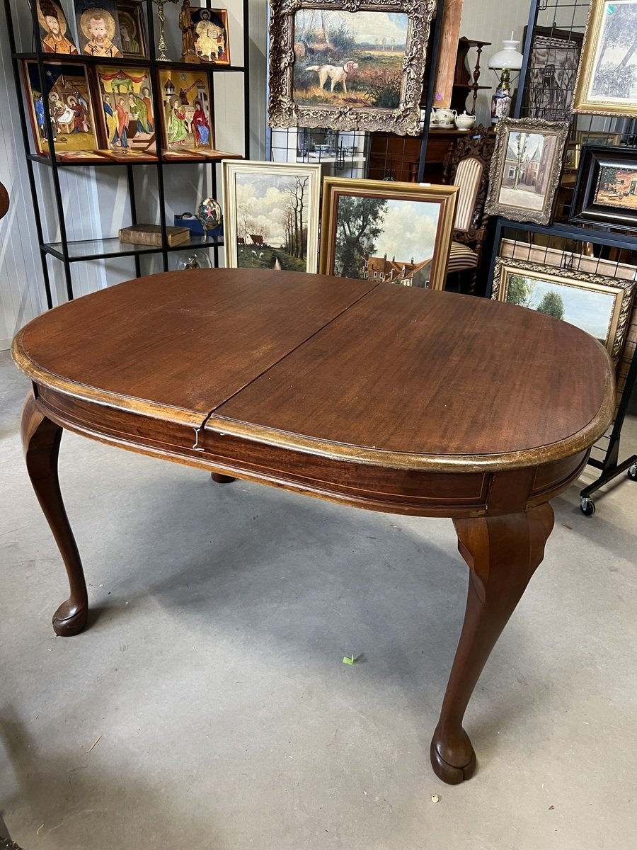 Kavel 166 - Klassieke Uitschuifbare Ovale Eettafel