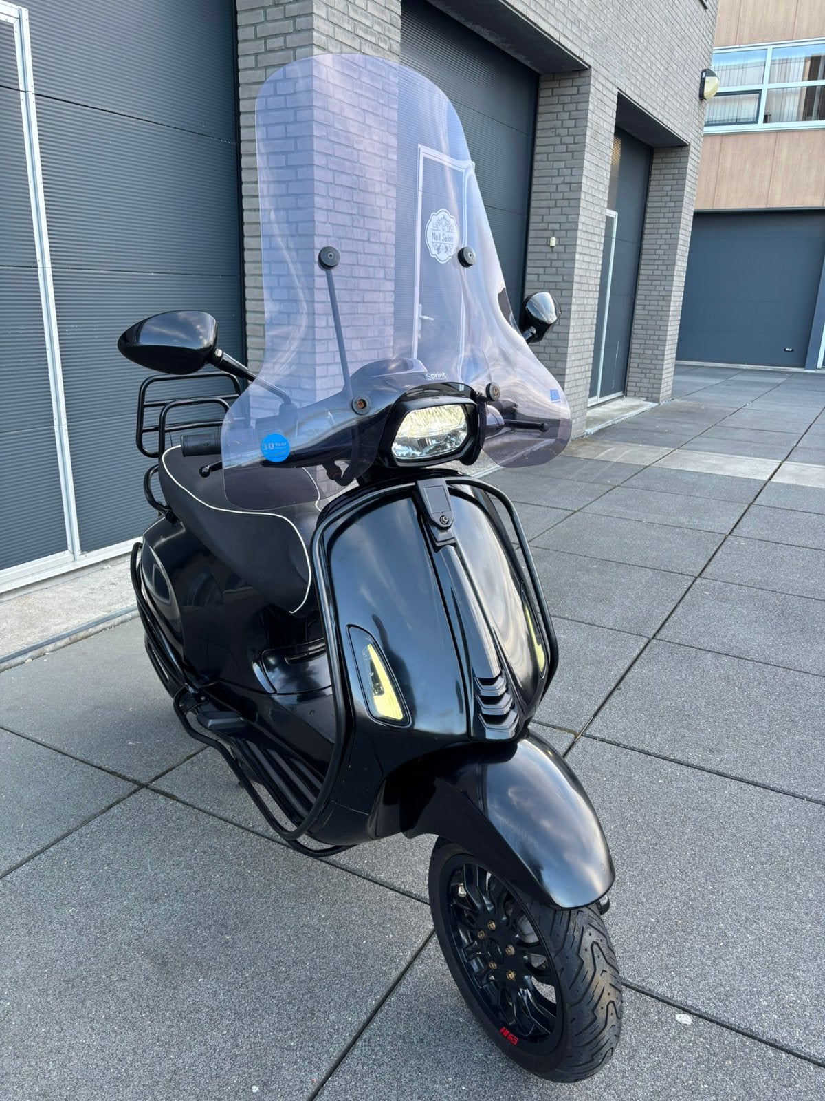 Vespa sprint full option 2018 ledjes beugels windscherm, Ophalen of Verzenden, Zo goed als nieuw, Benzine, Vespa S