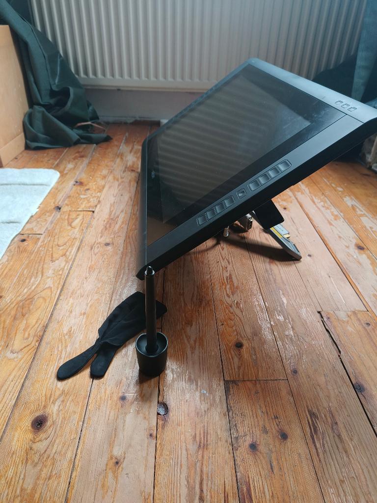 Wacom Cintiq 22HD, Computers en Software, Tekentablets, Ophalen, Gebruikt, Multi-touch, Wacom