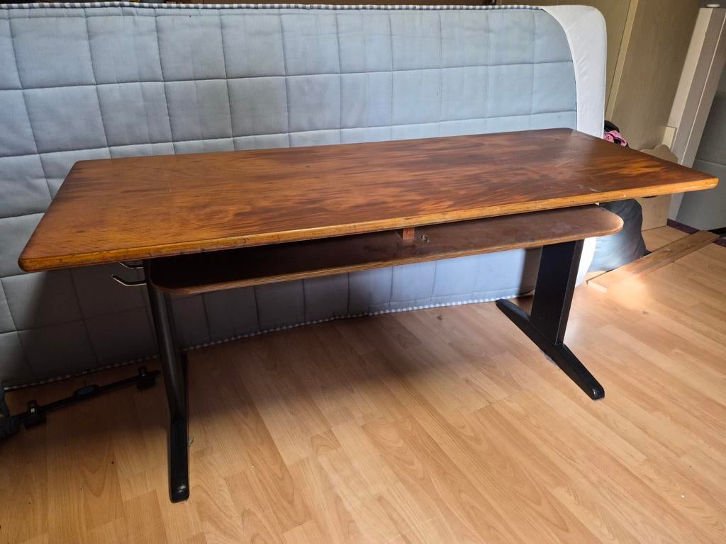 Vintage Kindertafel inclusief 2 stoelen, Kinderen en Baby's, Kinderkamer | Tafels en Stoelen, Ophalen, Gebruikt, Tafel(s) en Stoel(en)