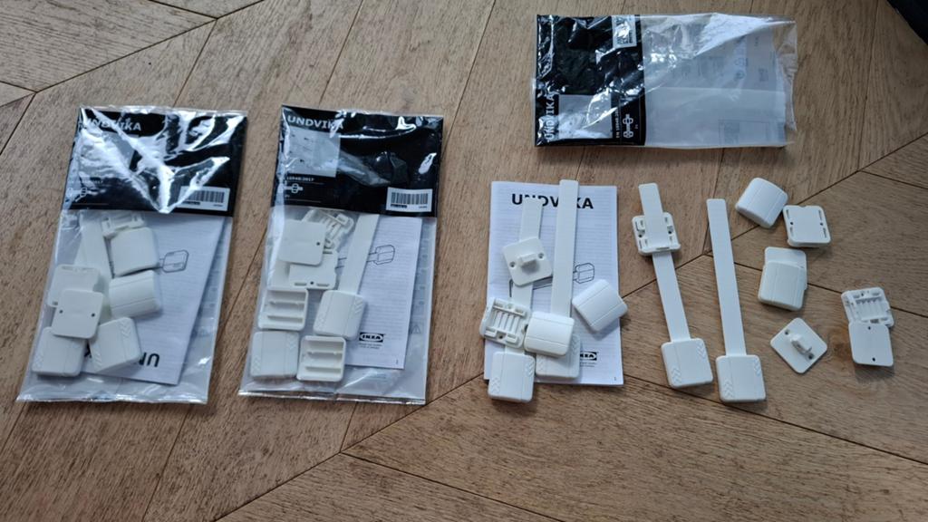 4 Ikea kast vergrendel kast beveiliging sets, Kinderen en Baby's, Ophalen of Verzenden