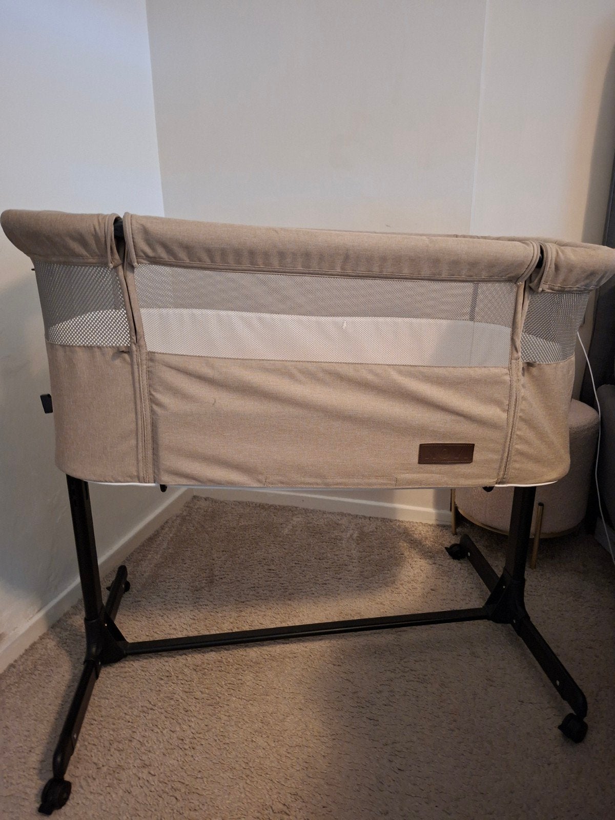 Novi Cosleeper met wieltjes en rem - ideaal naast bed, Kinderen en Baby's, Babywiegjes en Ledikanten, Ophalen of Verzenden