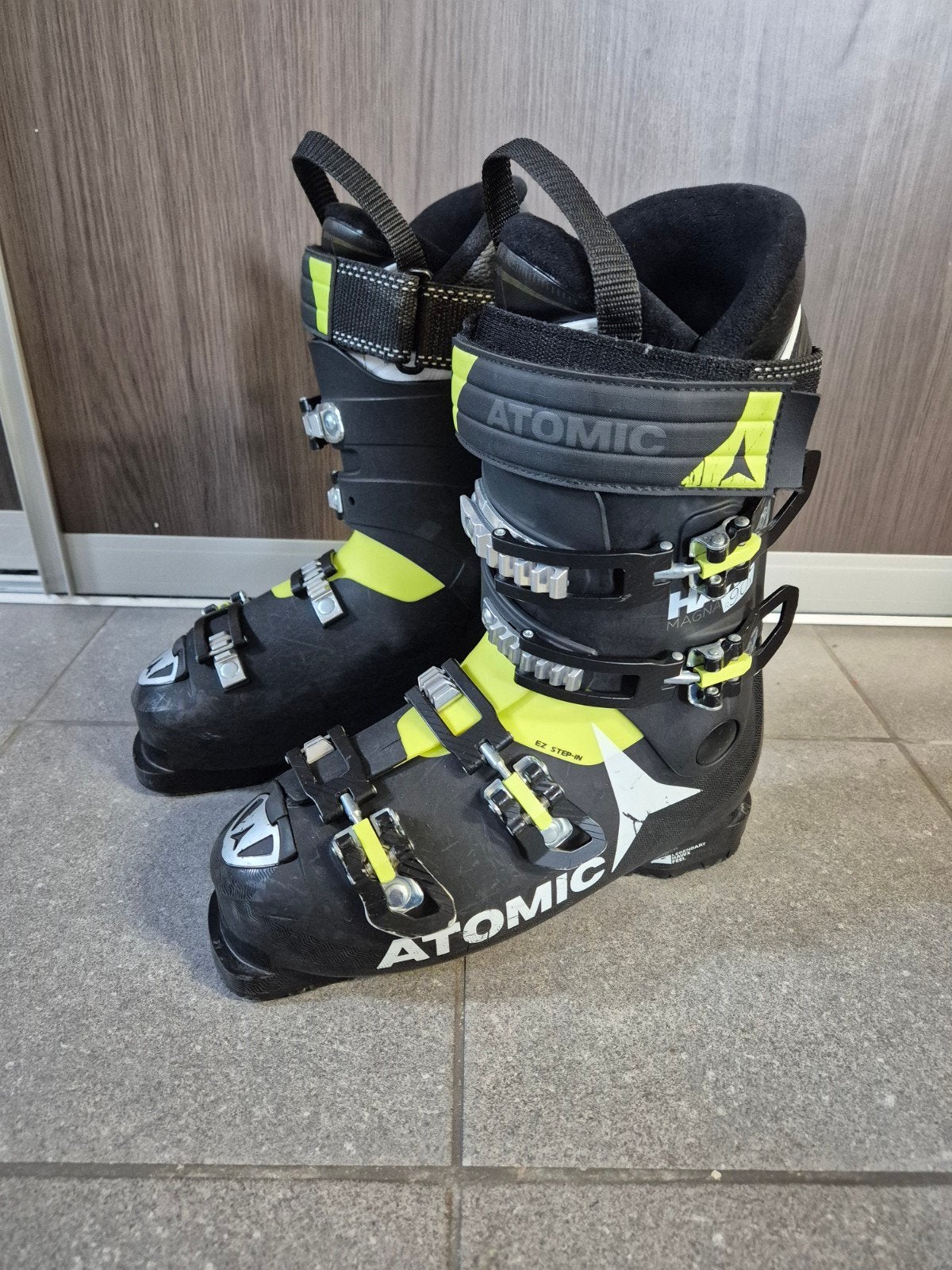 Skischoenen heren Atomic maat 26/26,5 (40/41), Sport en Fitness, Ophalen, 160 tot 180 cm, Gebruikt, Schoenen