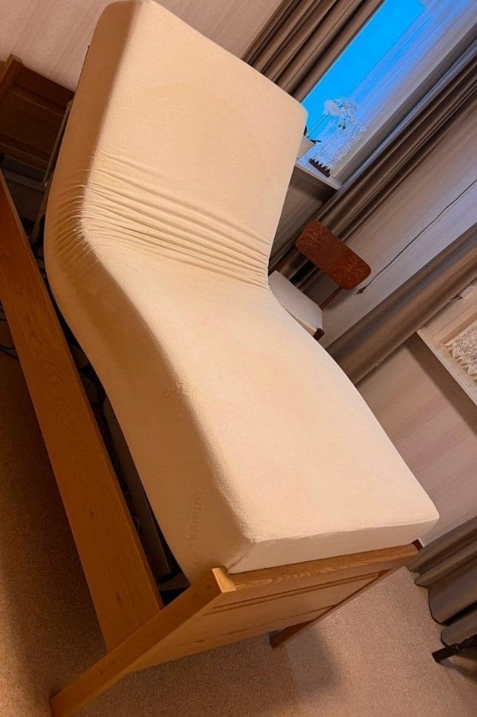 Elektrisch eiken bed met Tempur matras 90x200 cm, Ophalen, Verstelbaar, 90 cm, Zo goed als nieuw