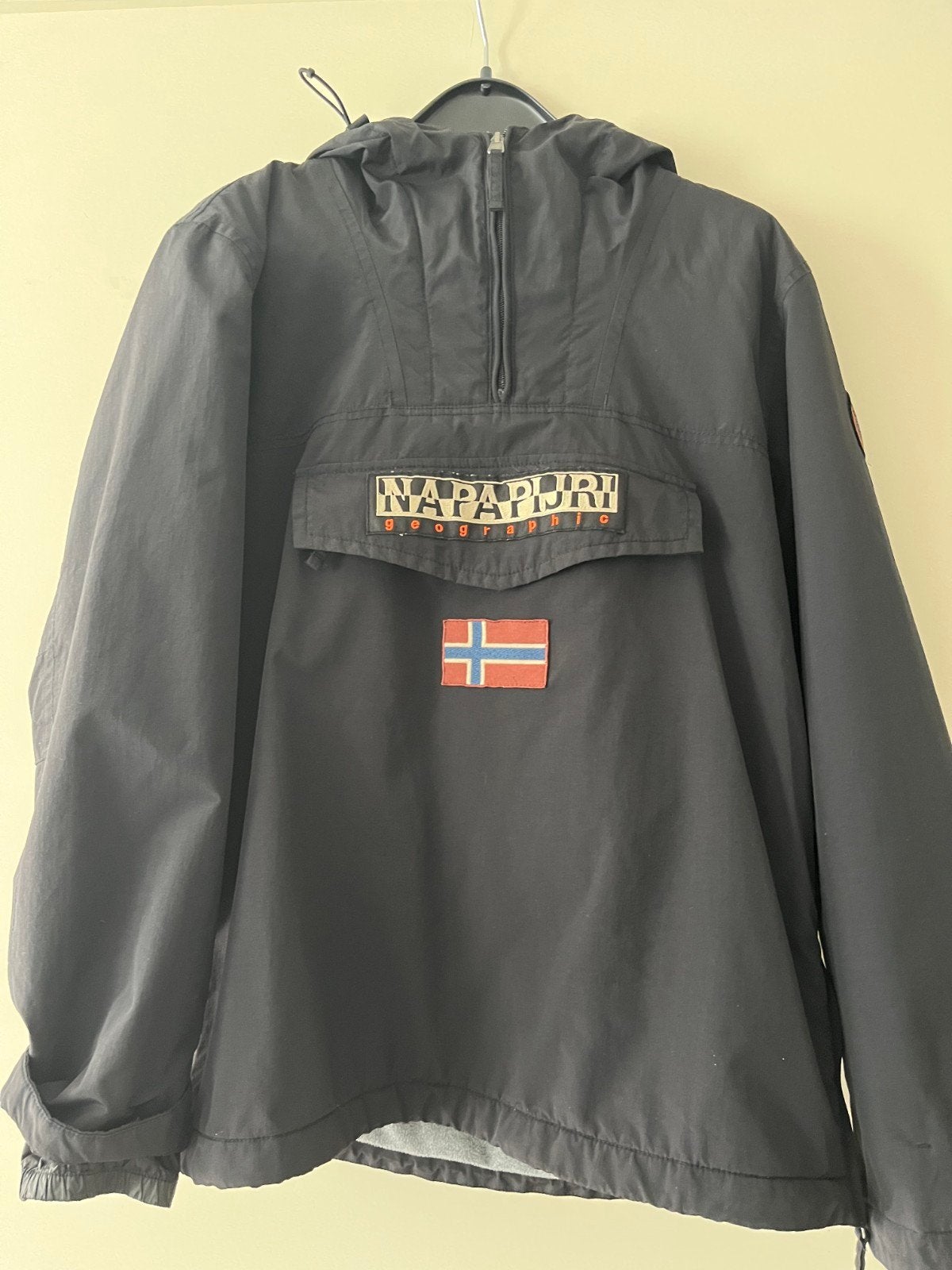 Napapijri anorak winter zwart maat L in uitstekende staat !, Maat 52/54 (L), Zwart, Ophalen of Verzenden, Napapijri