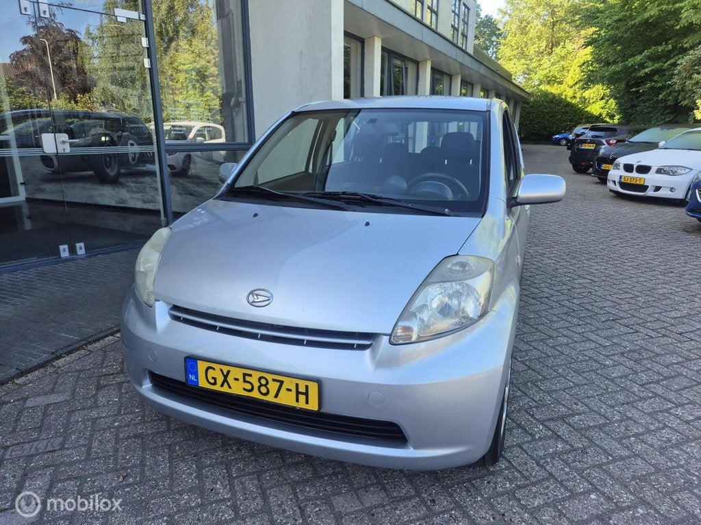 Daihatsu Sirion 2 1.3-16V Comfort 5DRS,|Airco|3-6-2027 APK!, Auto's, Daihatsu, Voorwielaandrijving, Stof, 31 €/maand, 4 cilinders