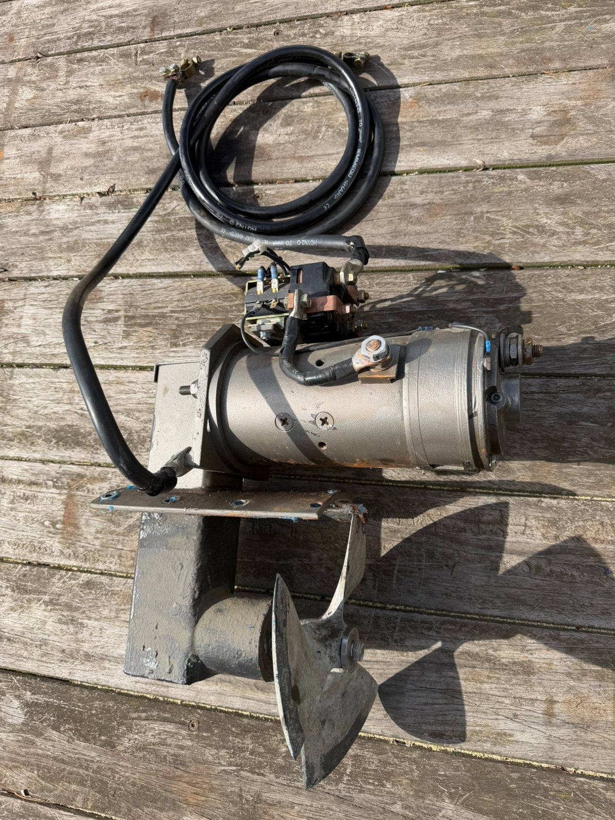 Boegschroef 24 volt 8 pk, Watersport en Boten, Ophalen of Verzenden, Gebruikt, Motor en Techniek