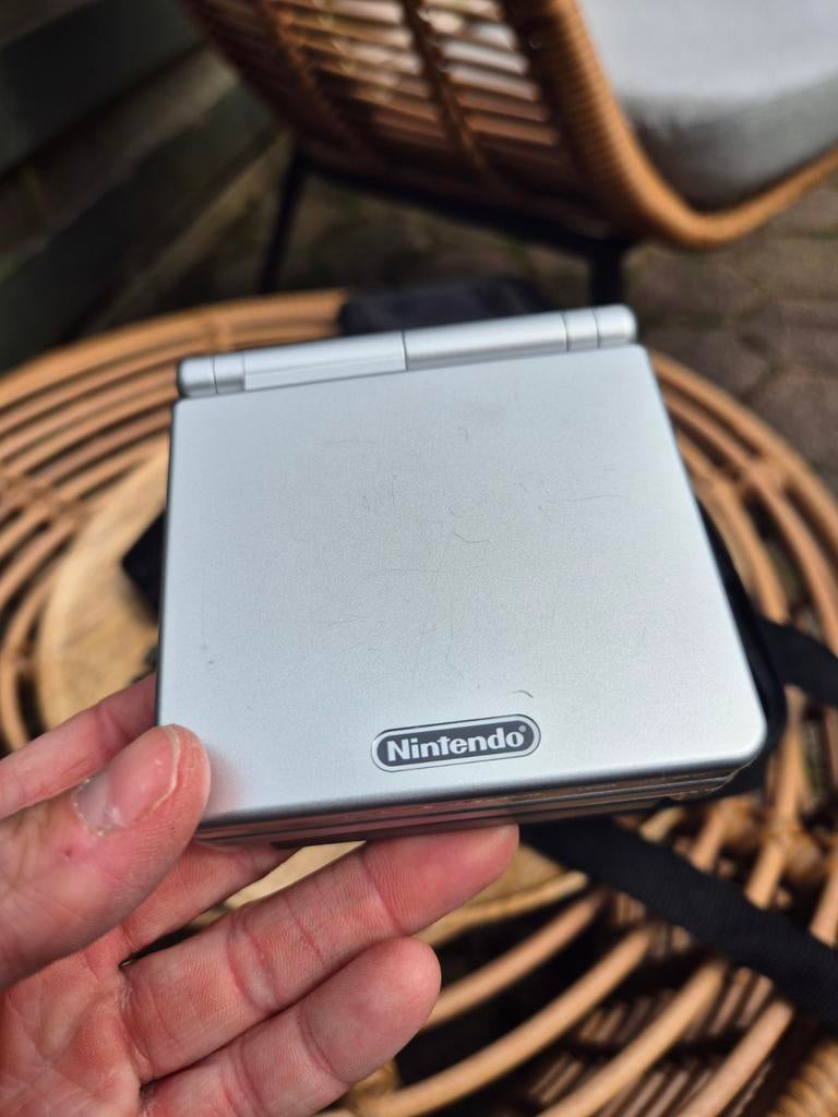Nintendo Gameboy advance SP origineel met spellen en tas, Spelcomputers en Games, Spelcomputers | Nintendo Game Boy, Ophalen of Verzenden