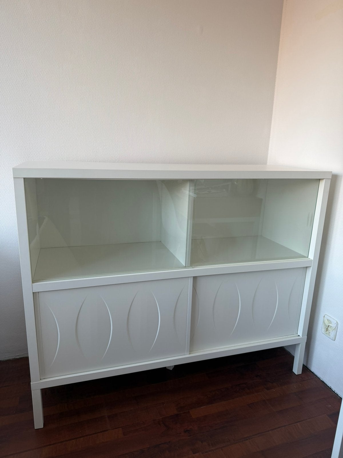 IKEA vitrinekast, Huis en Inrichting, Kasten | Vitrinekasten, Ophalen, Zo goed als nieuw, 25 tot 50 cm, 50 tot 100 cm