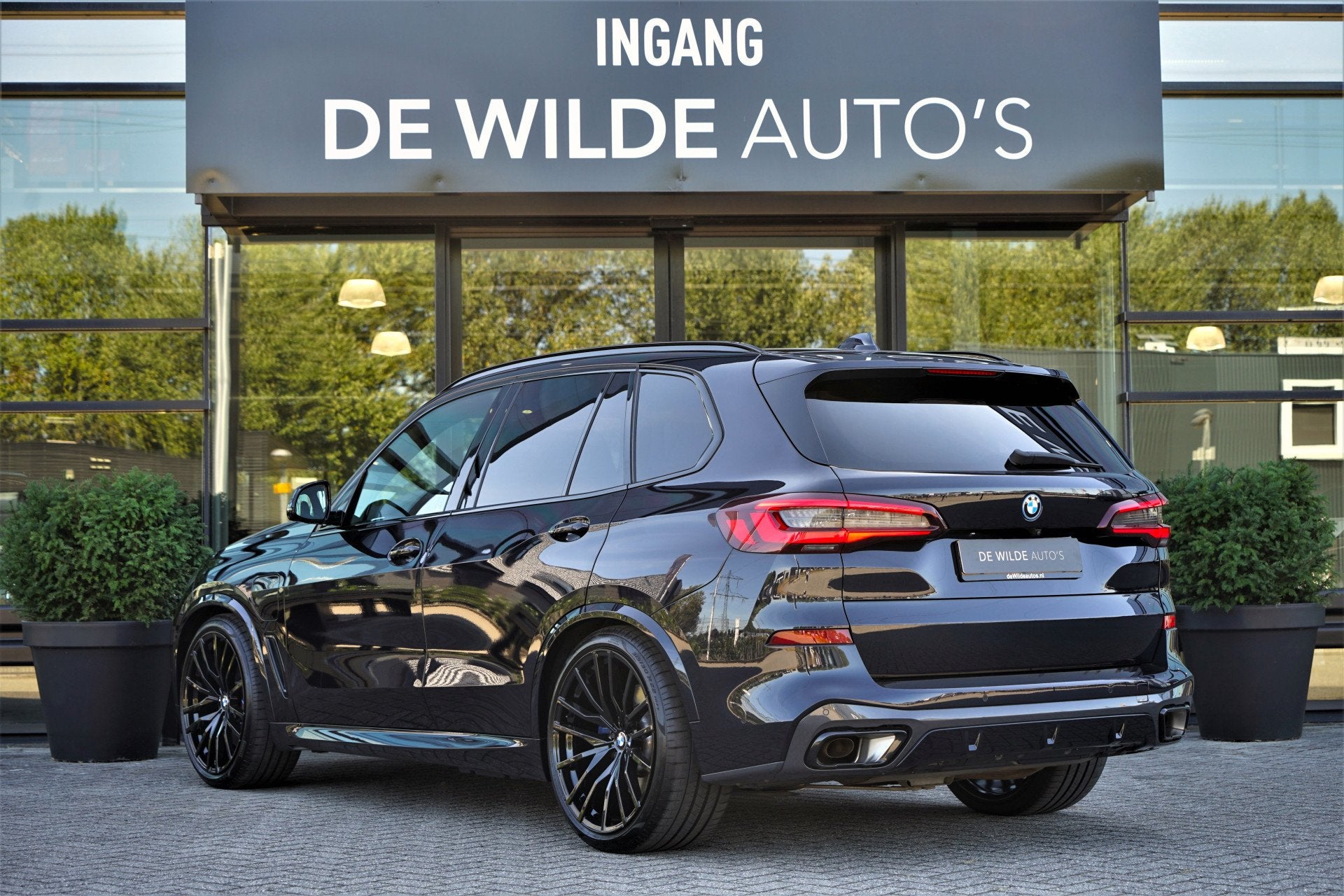 BMW X5 xDrive45e M-sport M-seats Bowers&Wilkins Pano 4-wiels, Auto's, BMW, Gebruikt, 394 pk, Zwart, Lichtsensor
