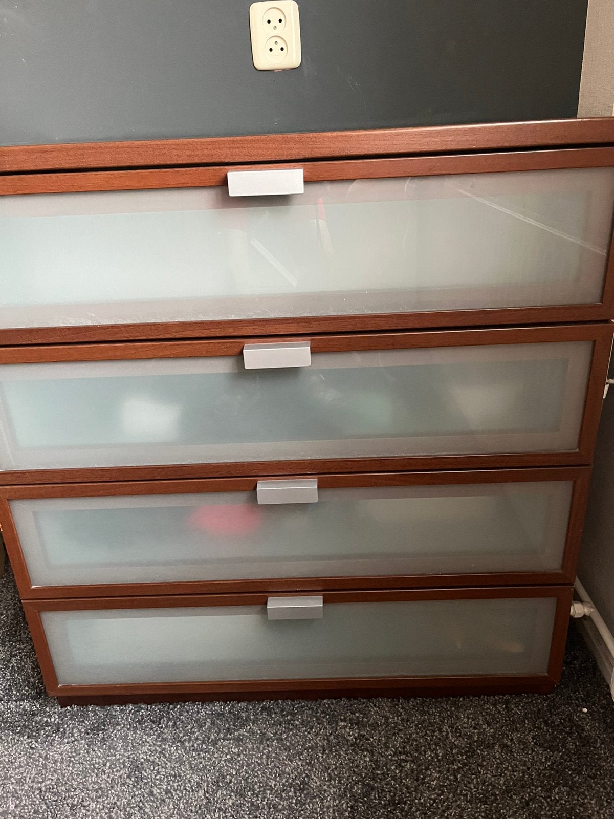 Ladekast Malm 4 lades, Ophalen, 50 tot 100 cm, Zo goed als nieuw, 3 of 4 laden